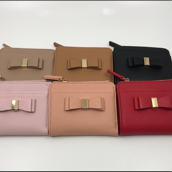 Handbags - ✨HOST PICK✨EMILY -Darling Petite Wallets🌷